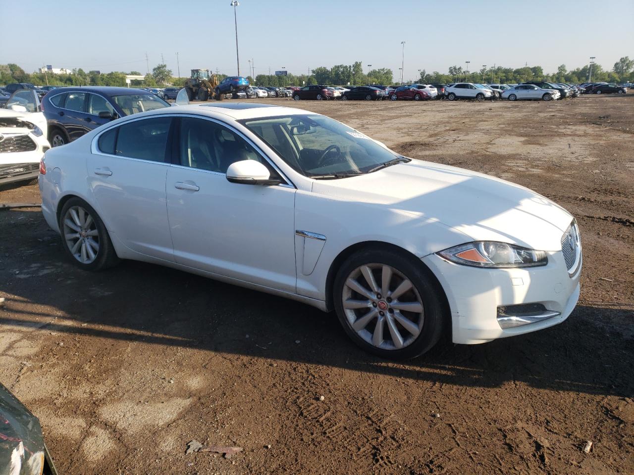 2014 Jaguar Xf vin: SAJWJ0EF3E8U14646