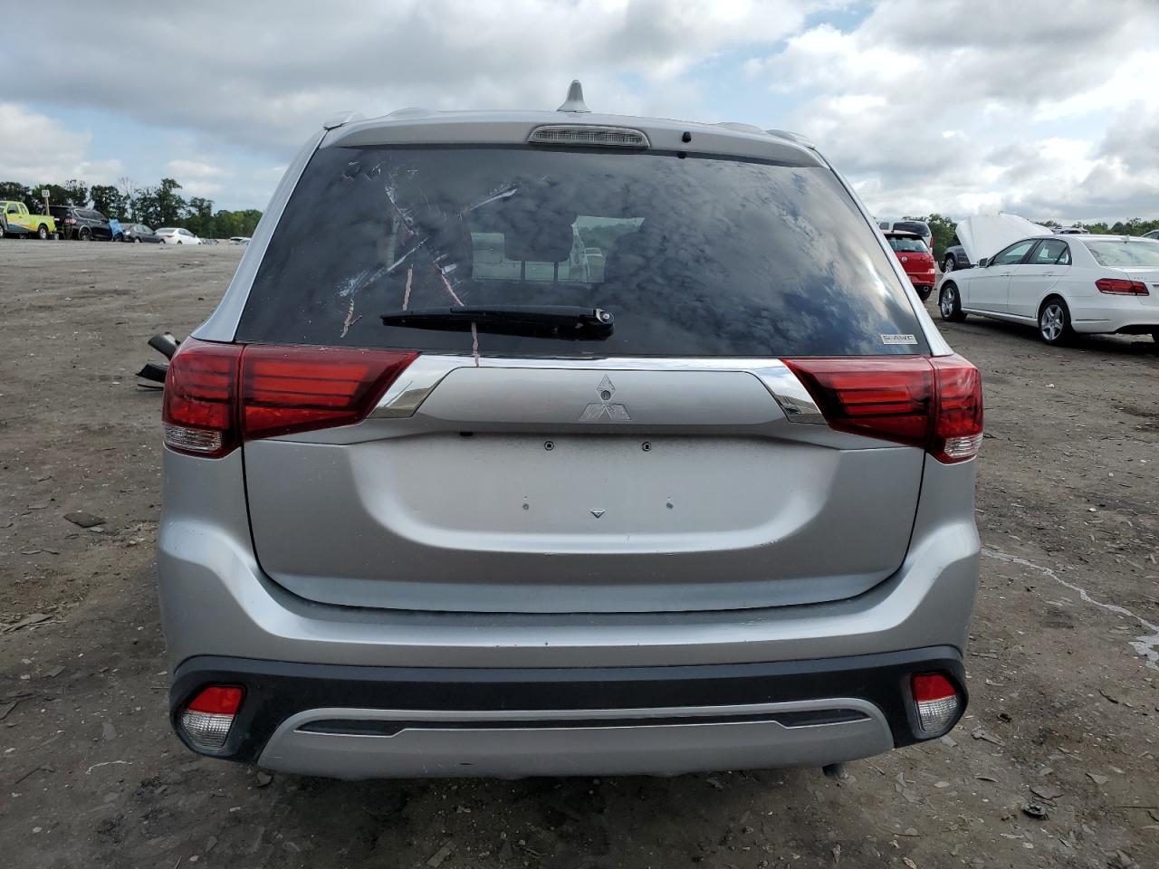 2020 Mitsubishi Outlander Se vin: JA4AD3A34LJ001051