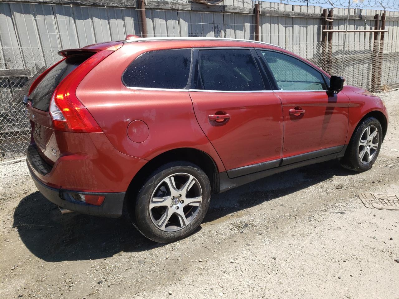 VOLVO XC60 T6 2013 red 4dr spor gas YV4902DZ7D2414461 photo #4