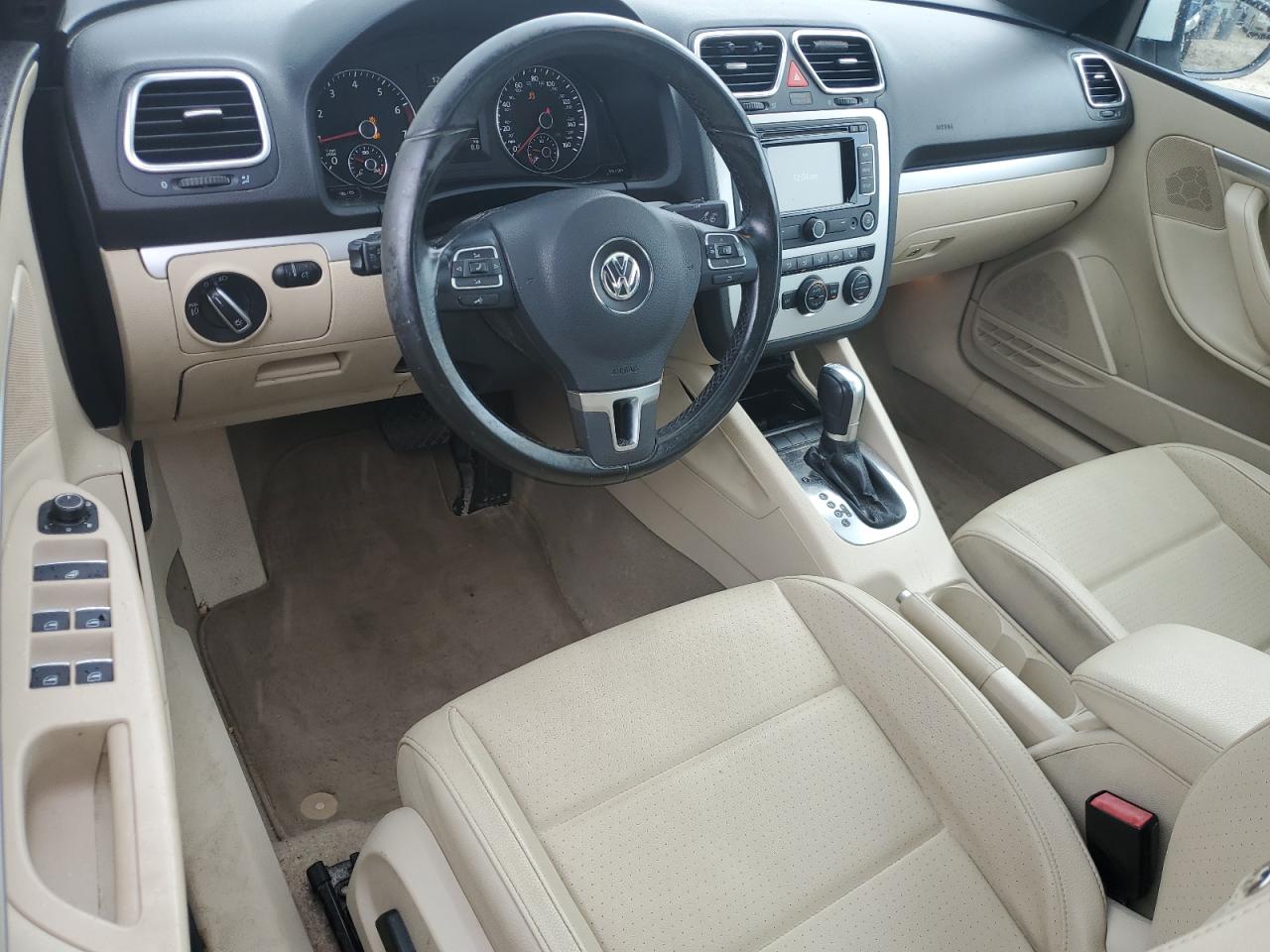 WVWBW8AH7FV004827 2015 Volkswagen Eos Komfort
