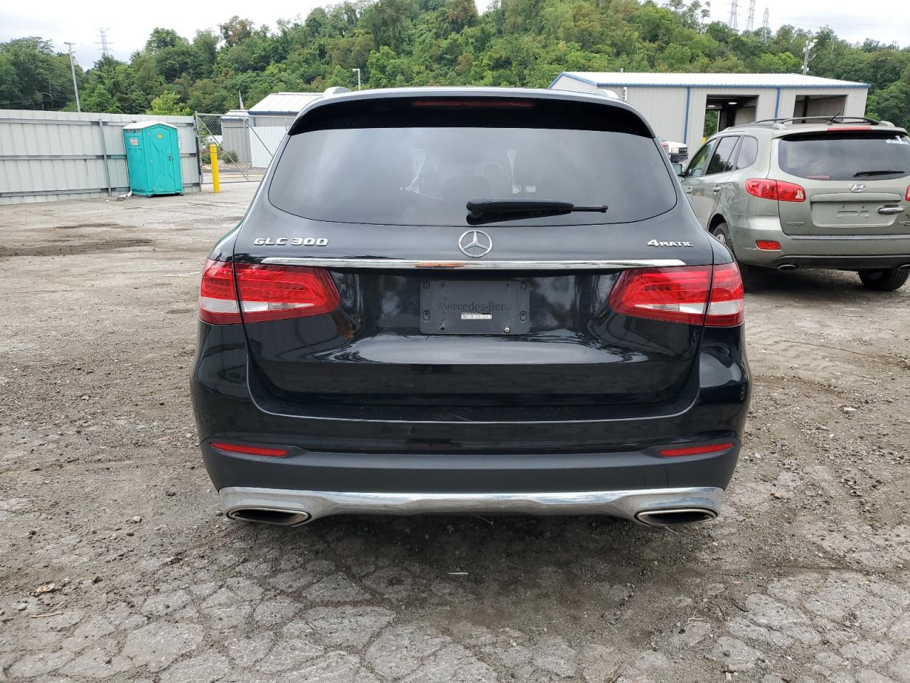 WDC0G4KB1KF600876 2019 Mercedes-Benz Glc 300 4Matic