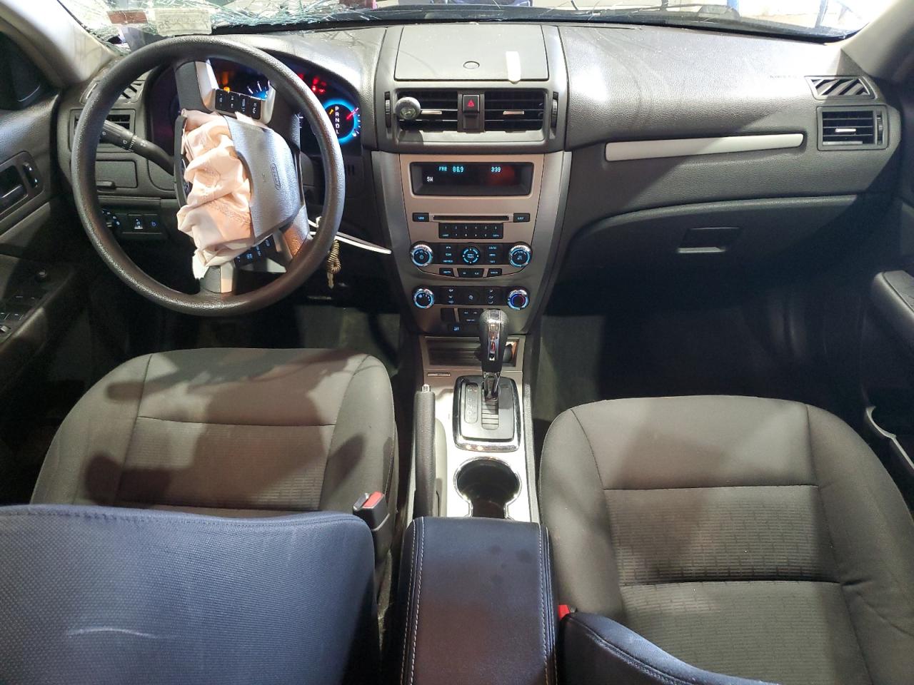 3FAHP0HA5BR301982 2011 Ford Fusion Se