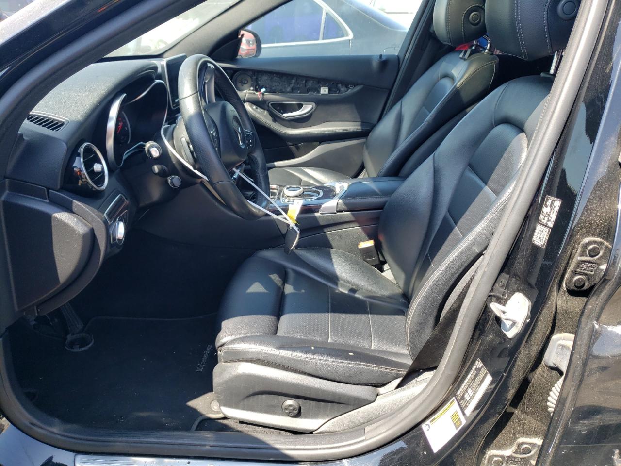 55SWF4HB9JU236699 2018 Mercedes-Benz C 350E