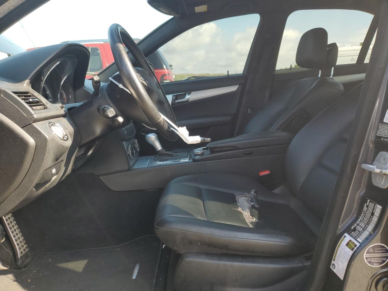 WDDGF81XX9F243564 2009 Mercedes-Benz C 300 4Matic