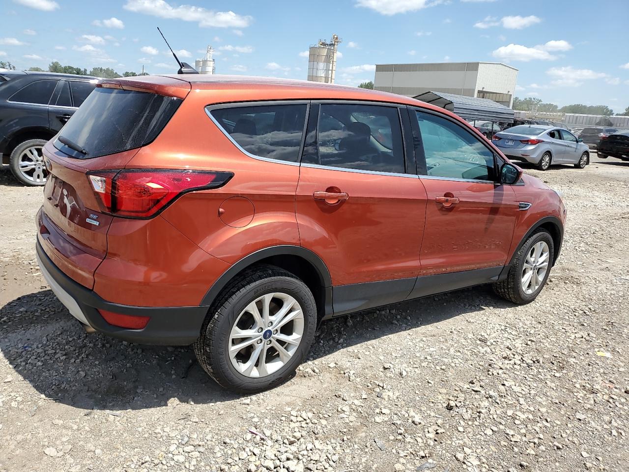 Lot #2741636179 2019 FORD ESCAPE SE