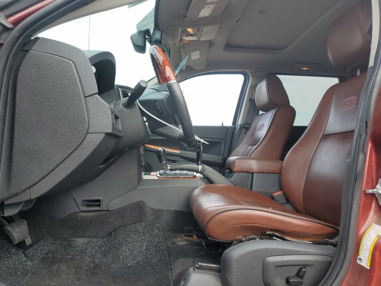 1J8HR68208C186028 2008 Jeep Grand Cherokee Overland