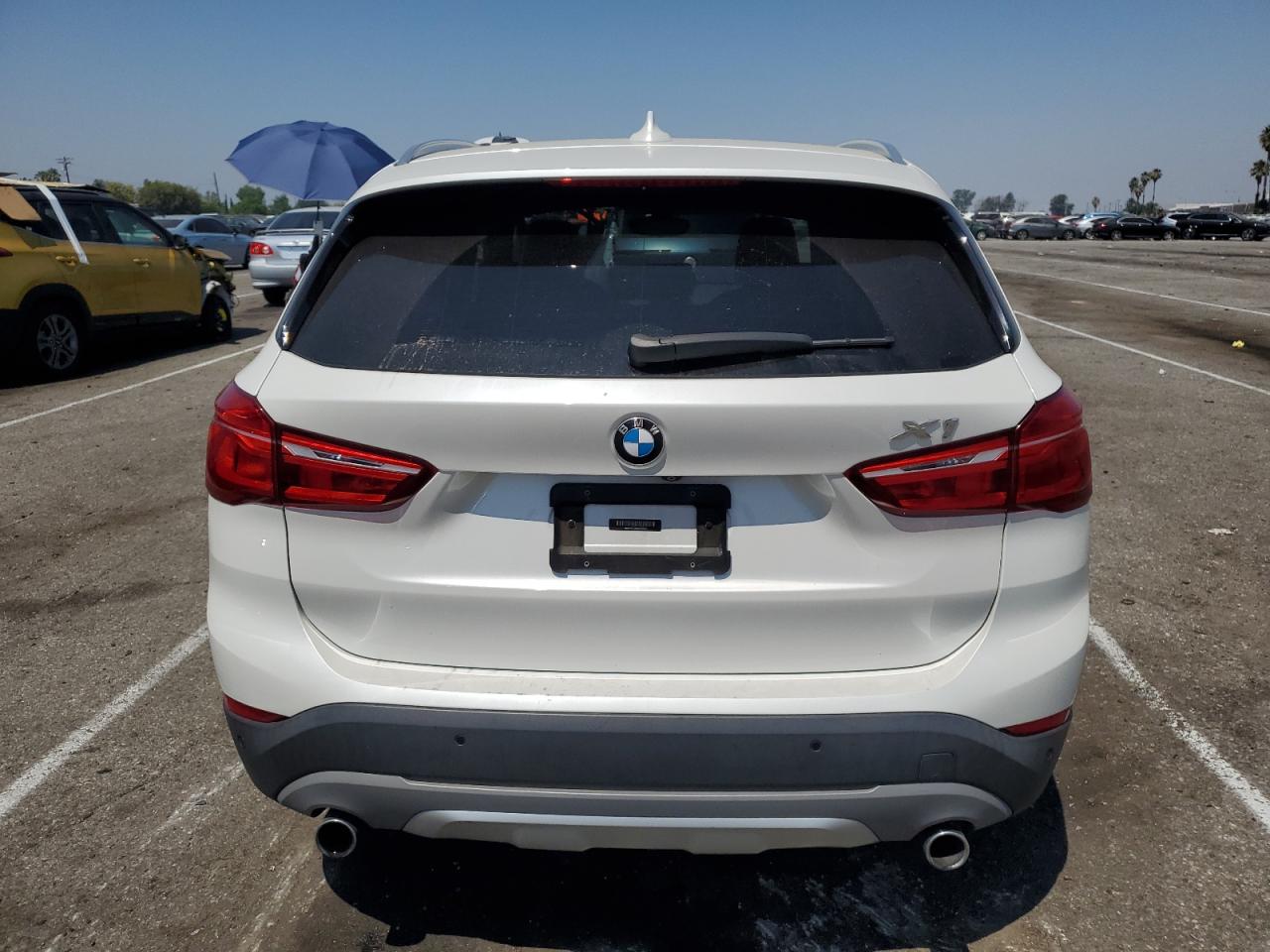 WBXHU7C35H5H38564 2017 BMW X1 Sdrive28I