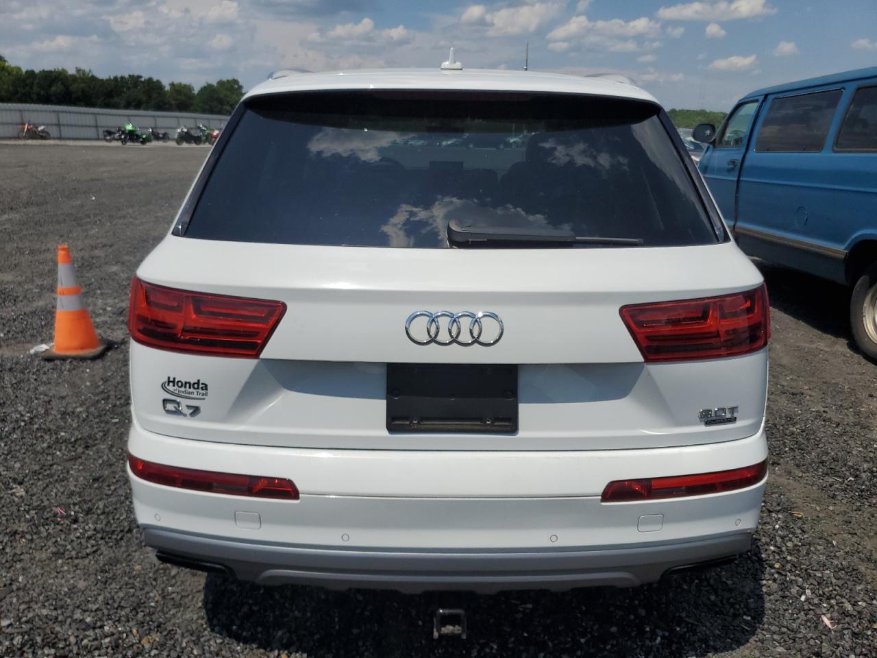 WA1LAAF73HD020861 2017 Audi Q7 Premium Plus