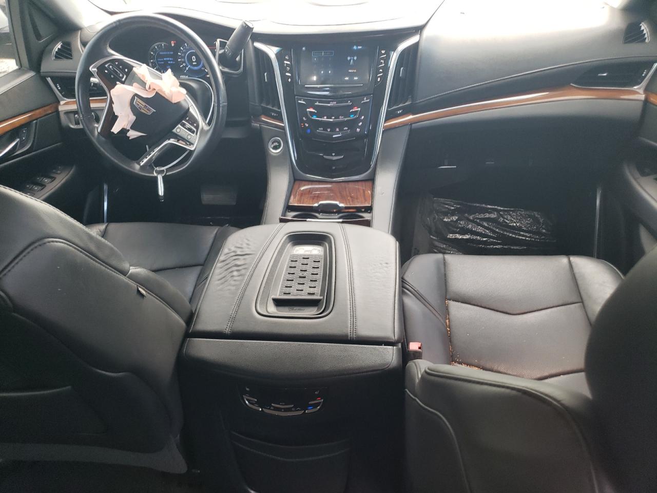 1GYS4BKJ2GR374883 2016 Cadillac Escalade Luxury