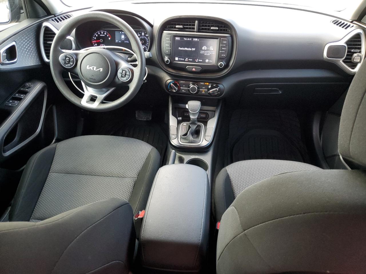 KNDJ23AU9N7812154 2022 Kia Soul Lx