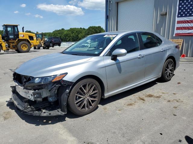 2022 Toyota Camry, SE