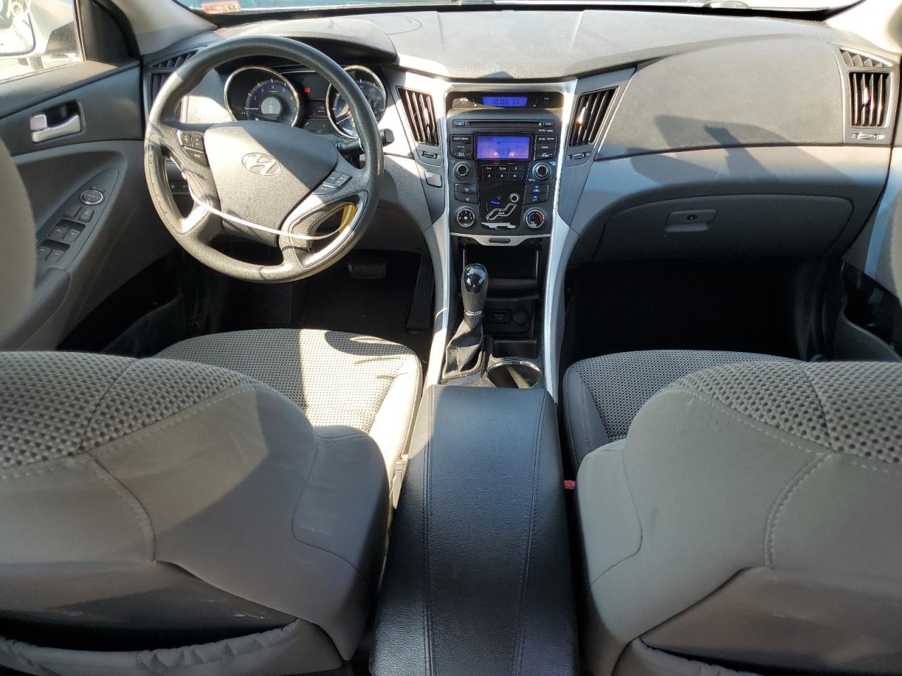 5NPEB4AC8CH494857 2012 Hyundai Sonata Gls