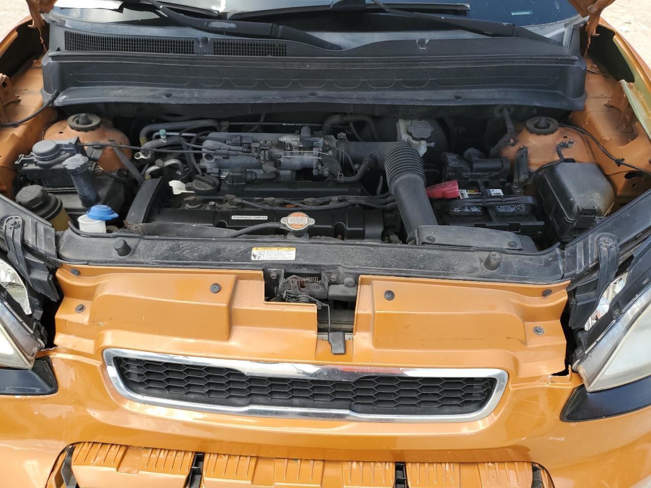 KNDJT2A27B7300328 2011 Kia Soul +