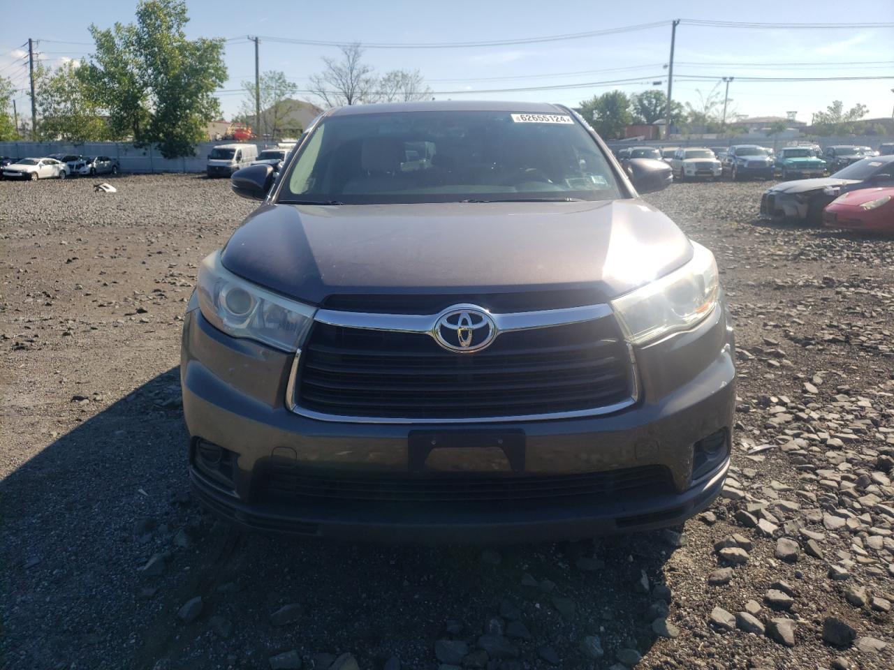 2015 Toyota Highlander Le vin: 5TDBKRFH0FS195687