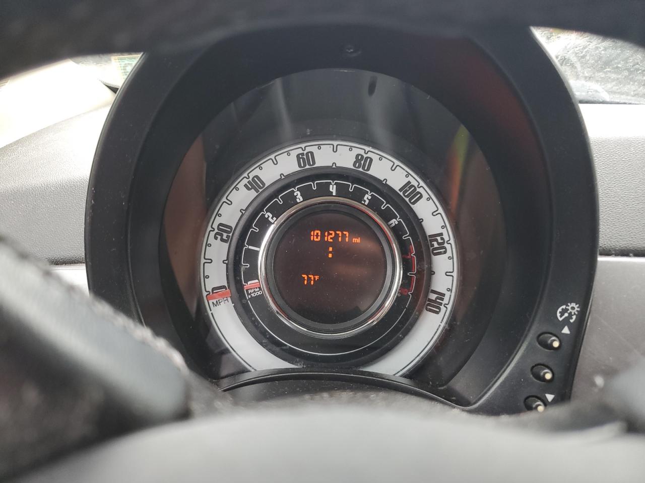 3C3CFFER0DT647646 2013 Fiat 500 Lounge