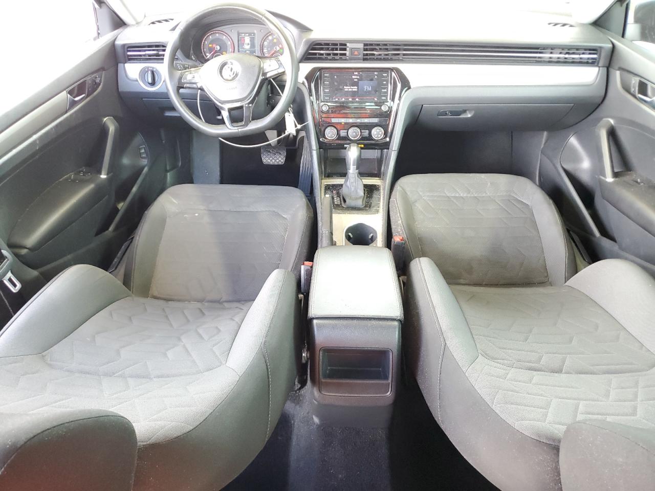 1VWAA7A30MC005249 2021 Volkswagen Passat S