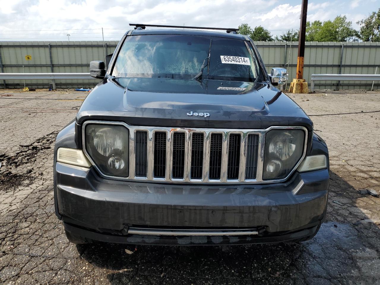 2011 Jeep LIBERTY, SPORT