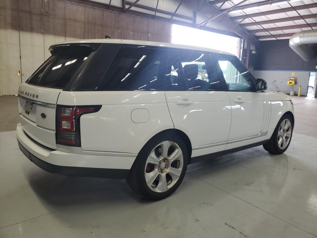 2016 Land Rover Range Rover Supercharged vin: SALGS2EF0GA282431