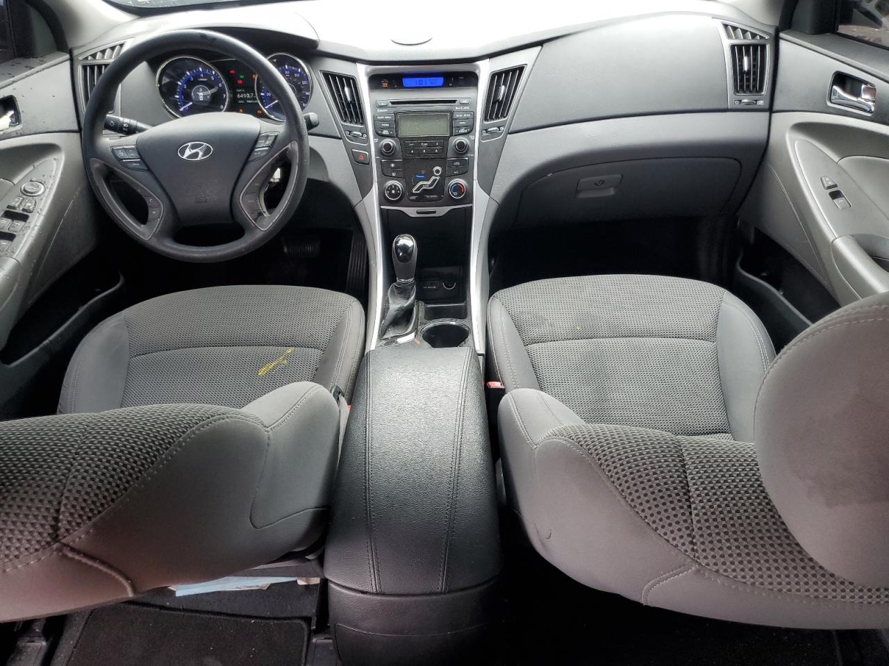 5NPEB4AC8DH680092 2013 Hyundai Sonata Gls