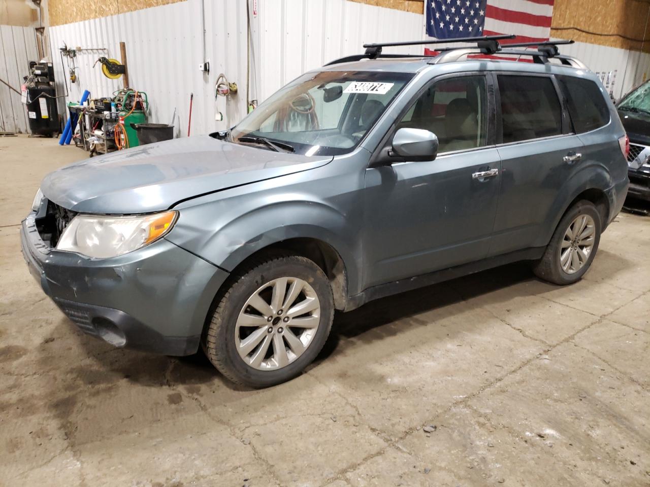 Lot #2806791117 2011 SUBARU FORESTER 2