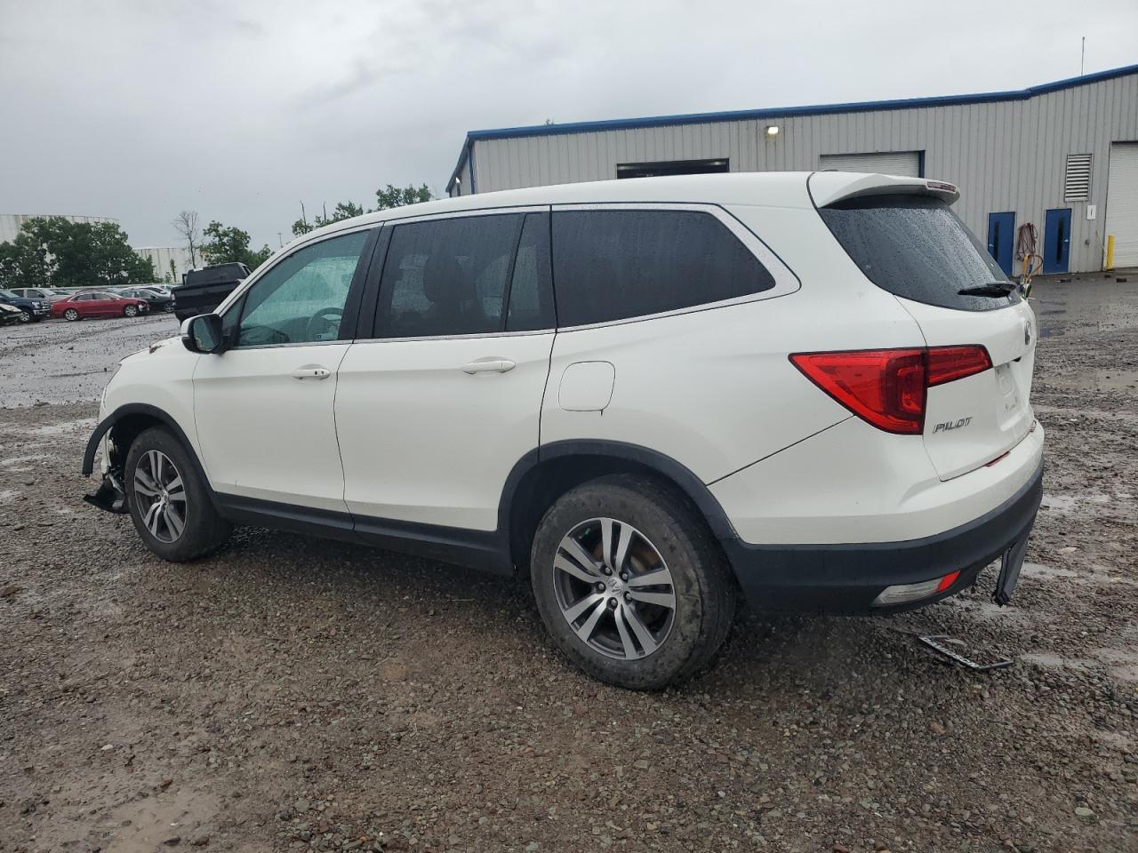 5FNYF6H56JB042258 2018 Honda Pilot Exl