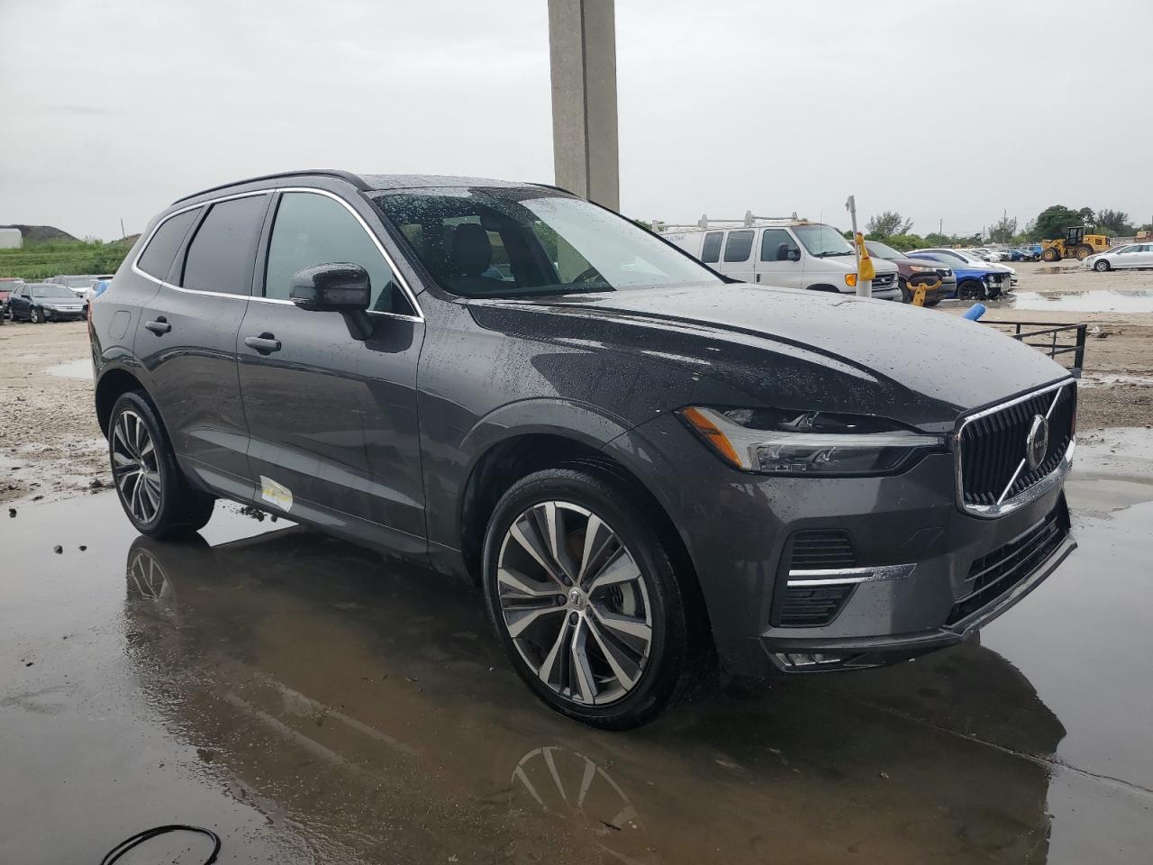 2022 Volvo Xc60 B5 Momentum vin: YV4L12DK6N1973013