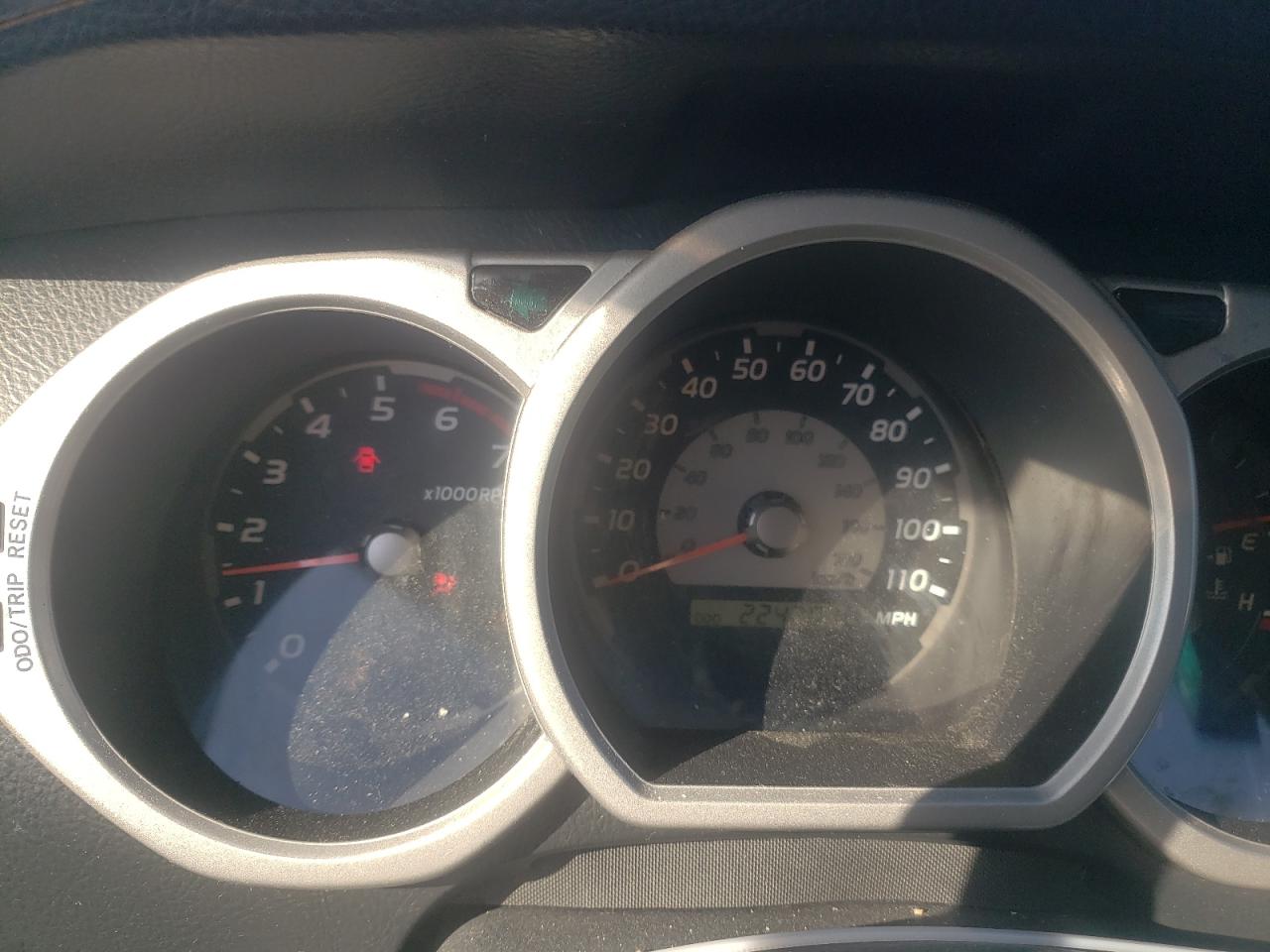 JTEBU14R048011983 2004 Toyota 4Runner Sr5