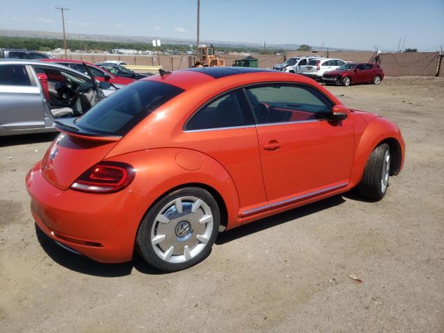 2018 VOLKSWAGEN BEETLE SE 3VWJD7AT3JM710788