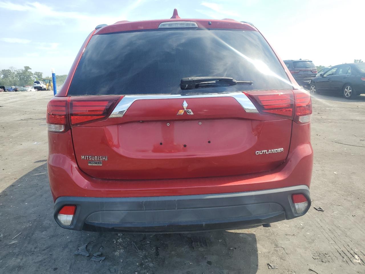 2018 Mitsubishi Outlander Se vin: JA4AD3A39JZ048865