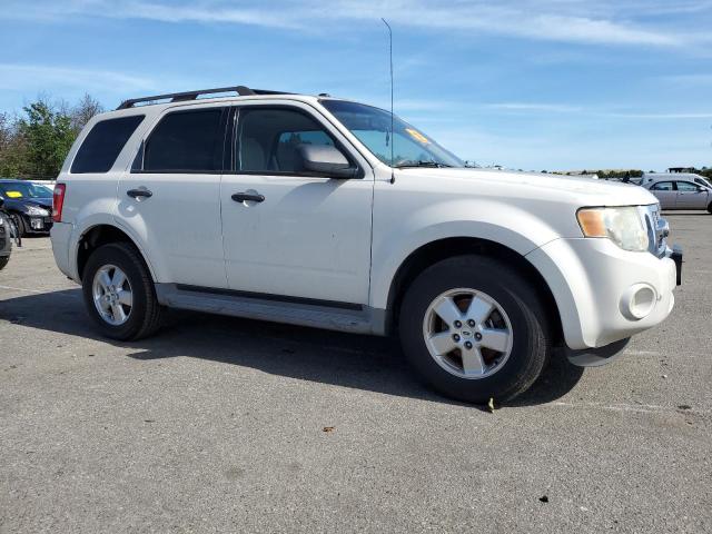Vin: 1fmcu9dg6akd16033, lot: 52459294, ford escape xlt 20104