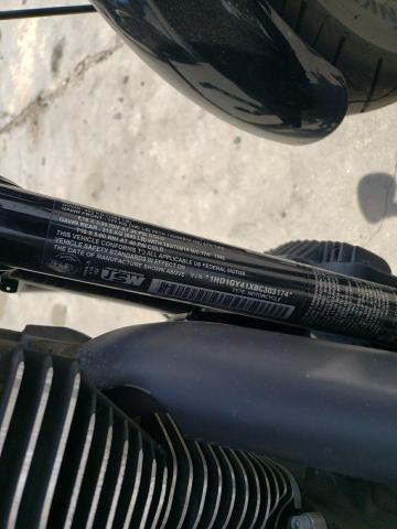 2011 HARLEY-DAVIDSON FXDF 1HD1GY41XBC303174