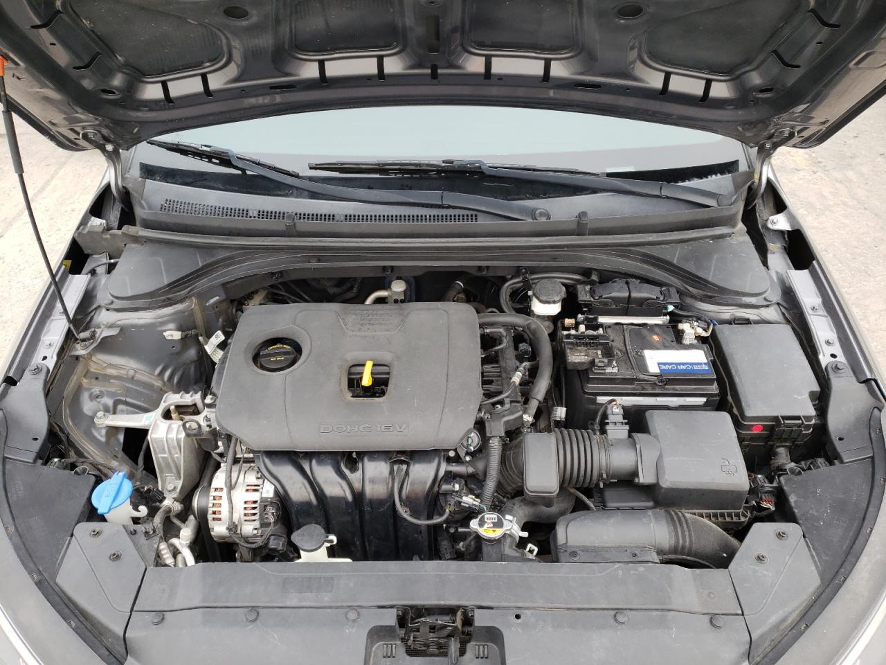 2020 Hyundai Elantra Se vin: 5NPD74LF8LH526341