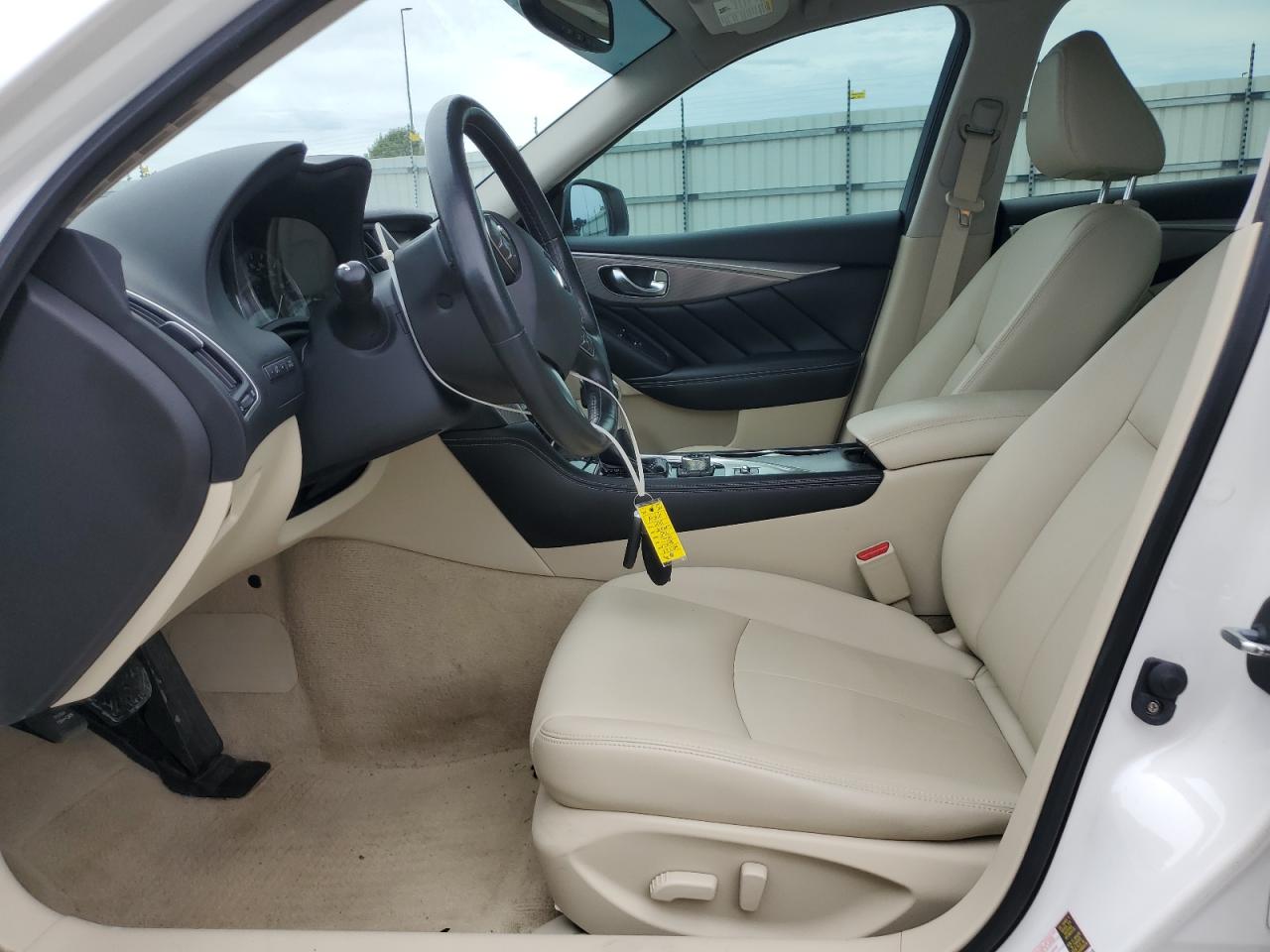 JN1BV7AR7FM392706 2015 Infiniti Q50 Base