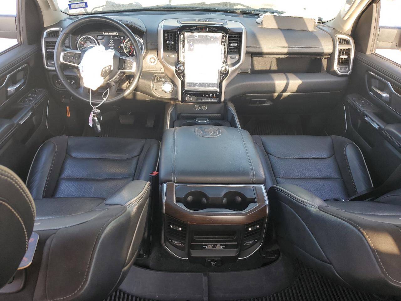 1C6RREJM2NN265659 2022 Ram 1500 Laramie