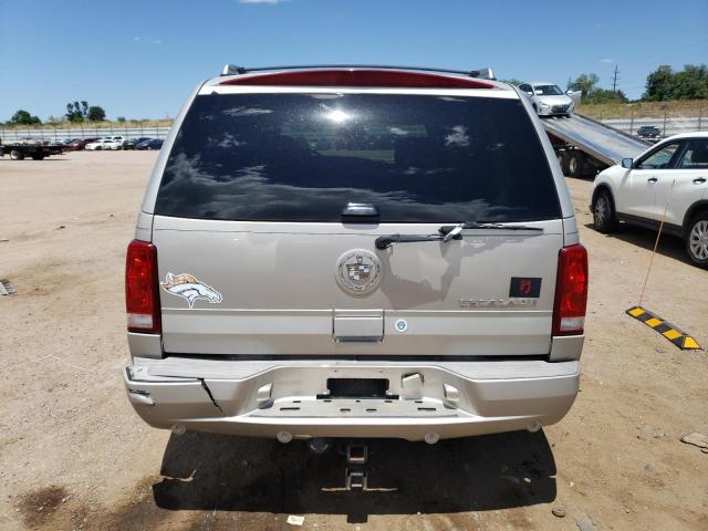 2005 Cadillac Escalade Luxury VIN: 1GYEC63N45R270482 Lot: 62139314