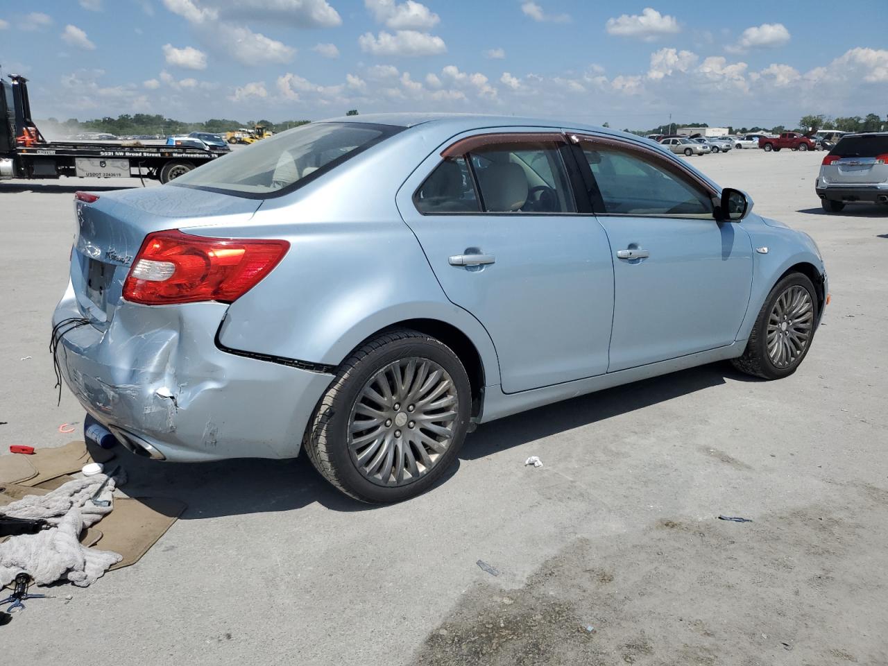 JS2RE9A33B6111623 2011 Suzuki Kizashi Se