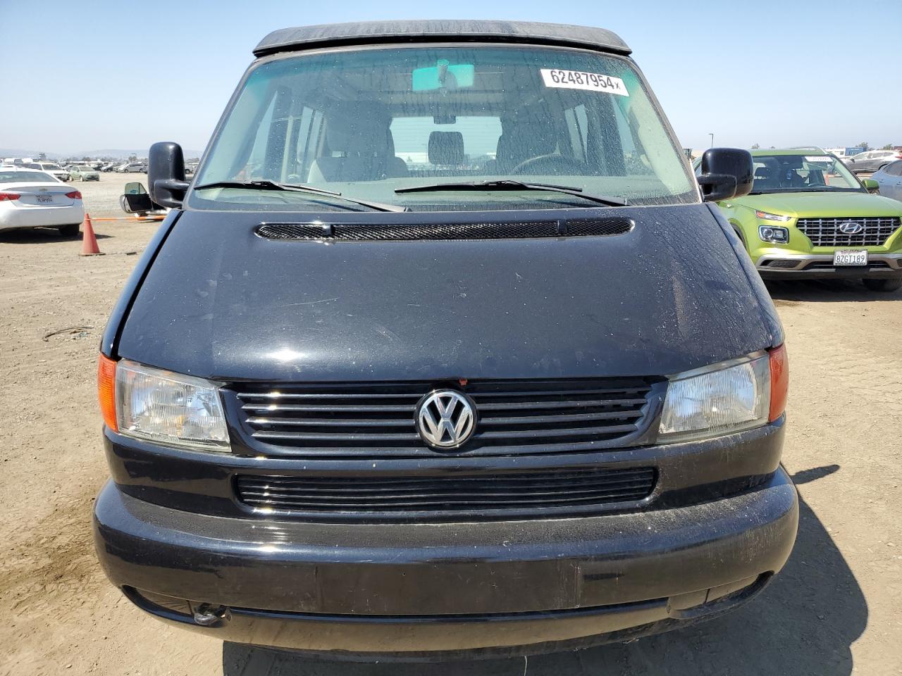 Lot #2723621038 2002 VOLKSWAGEN EUROVAN MV