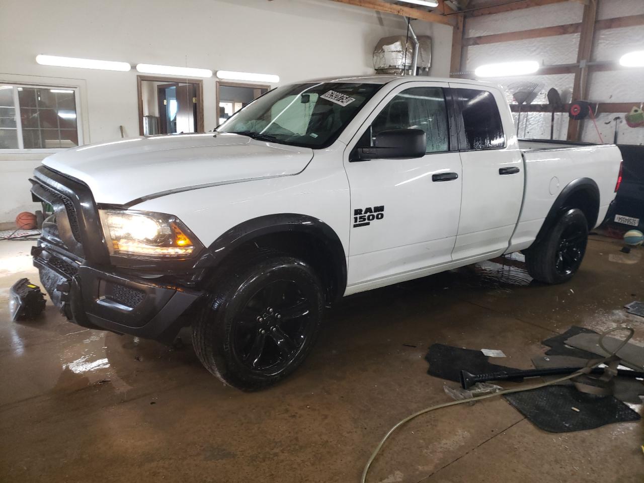 1C6RR7GG8NS237363 2022 Ram 1500 Classic Slt