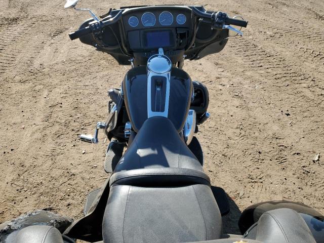2021 HARLEY-DAVIDSON FLHTCUTG 1HD1MAF19MB856243