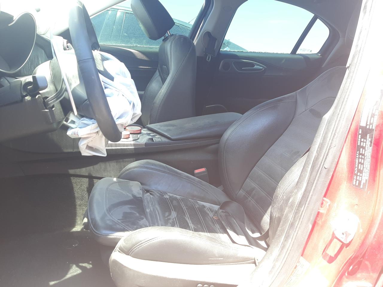 ZARFAECN2H7557092 2017 Alfa Romeo Giulia Ti