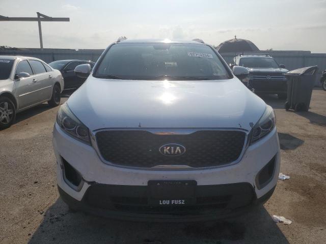 VIN 5XYPG4A32GG125886 2016 KIA SORENTO no.5