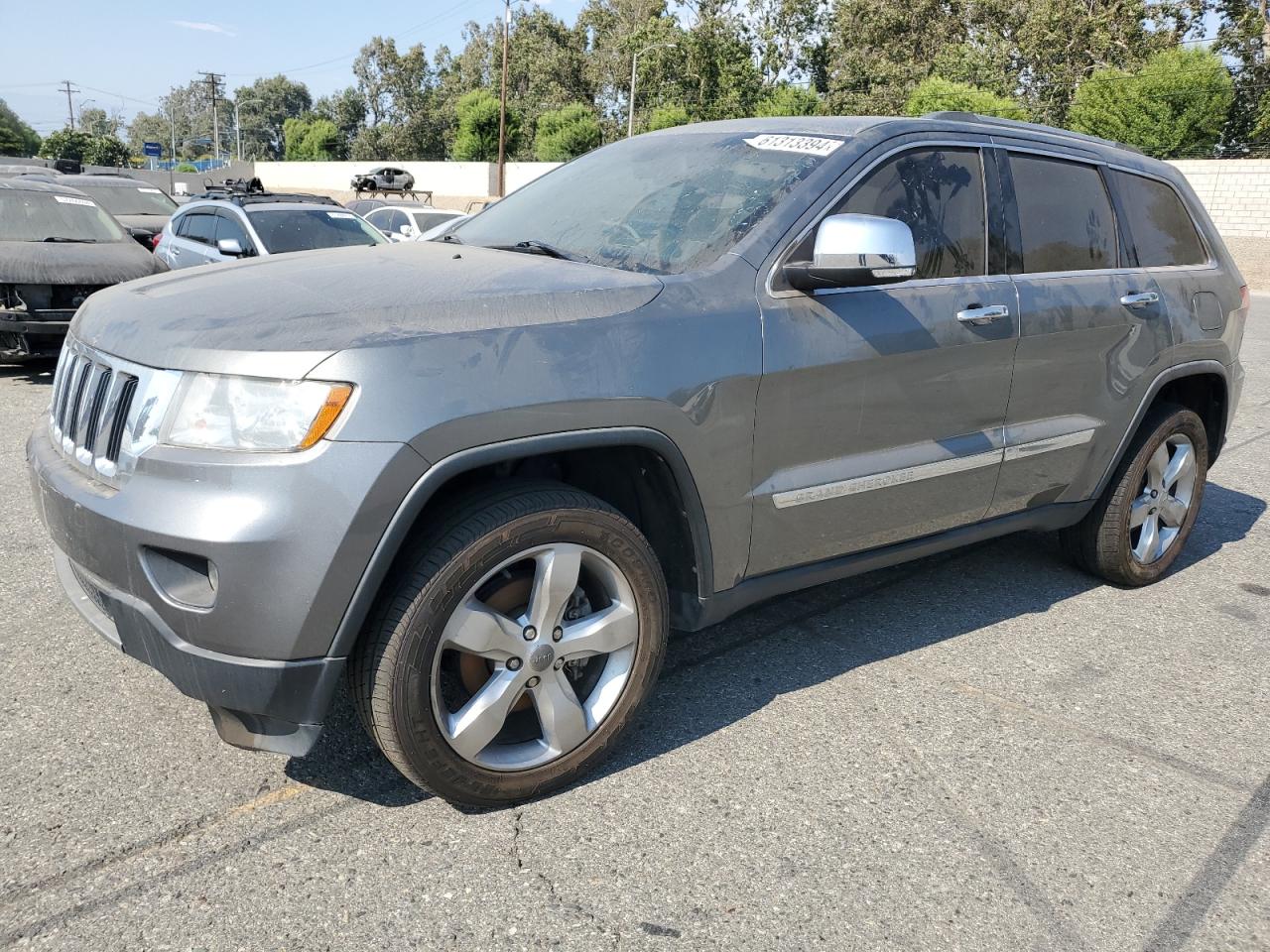  Salvage Jeep Grand Cherokee