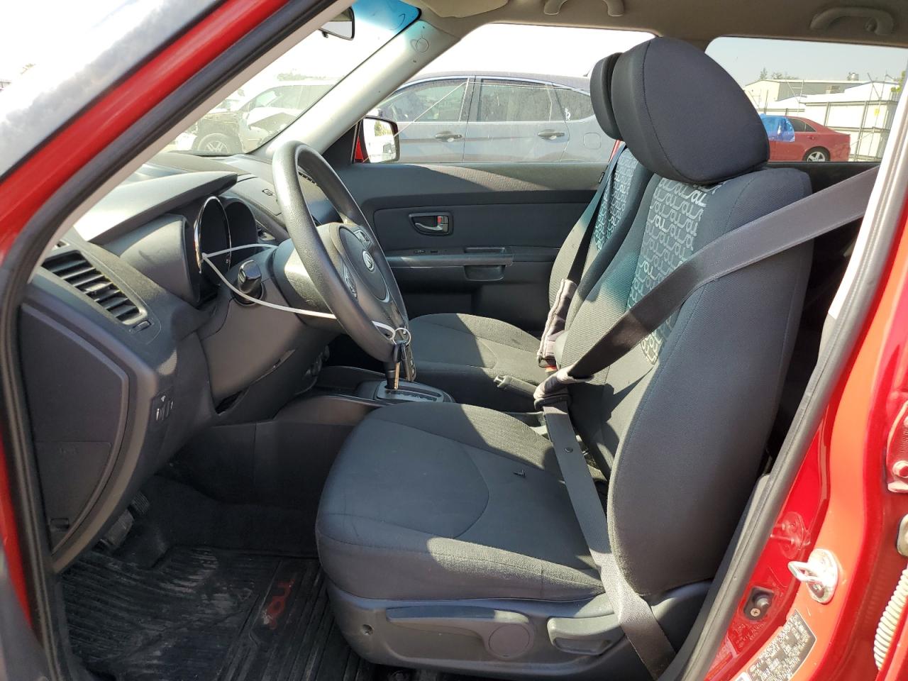 KNDJT2A23A7107172 2010 Kia Soul +