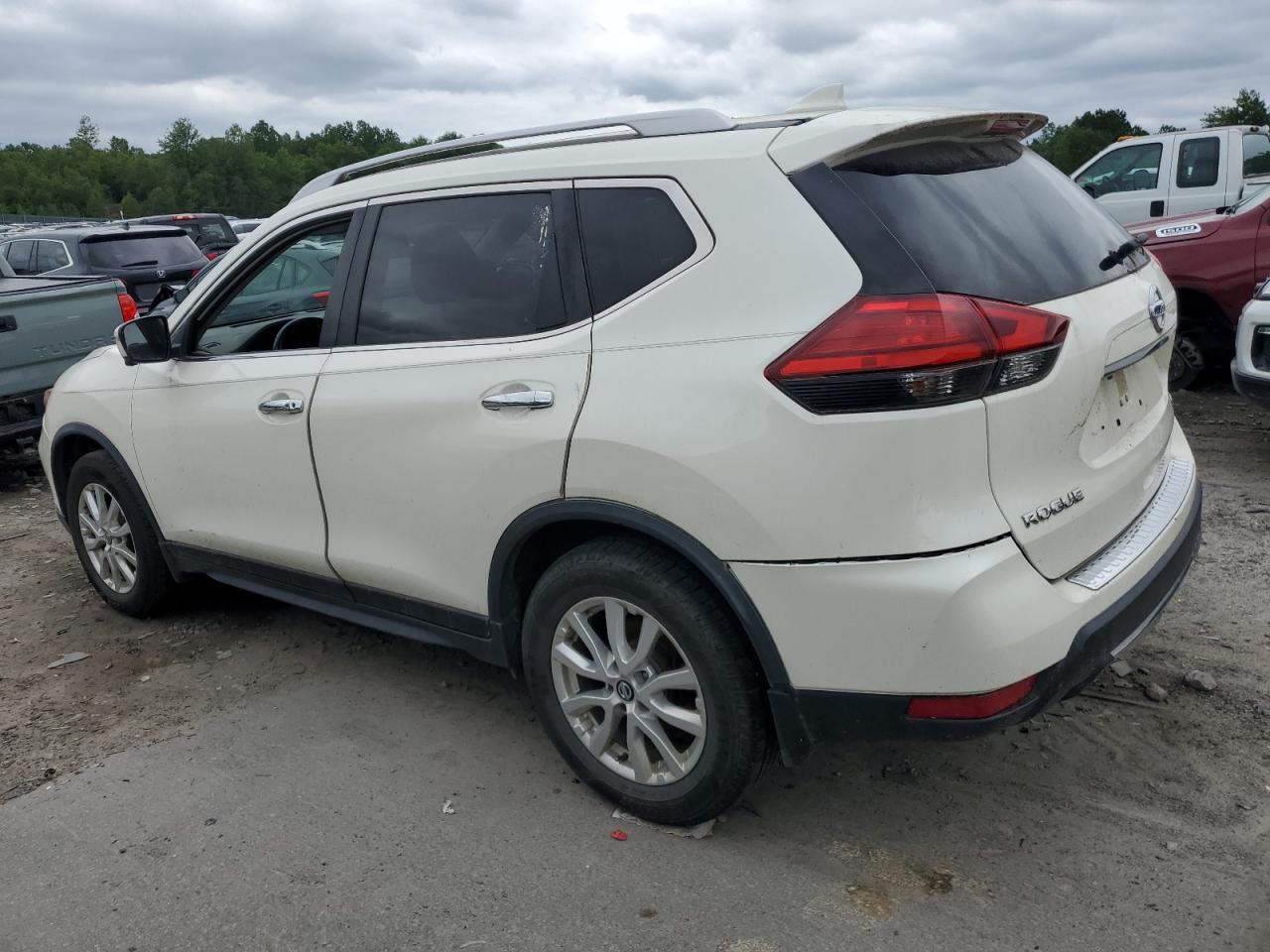 2017 Nissan Rogue S vin: JN8AT2MV0HW284207