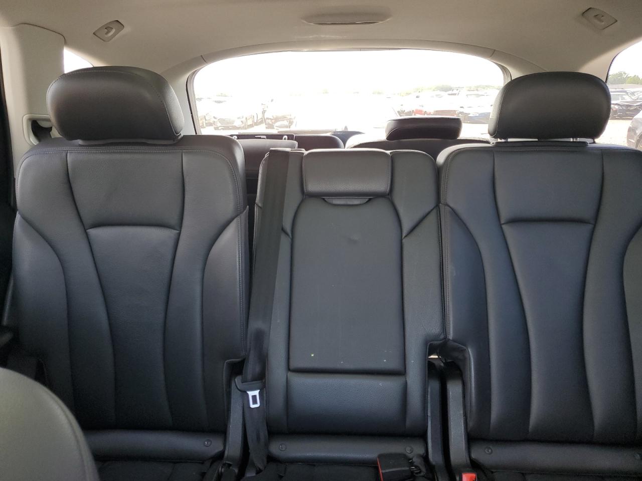 WA1LAAF70HD029601 2017 Audi Q7 Premium Plus