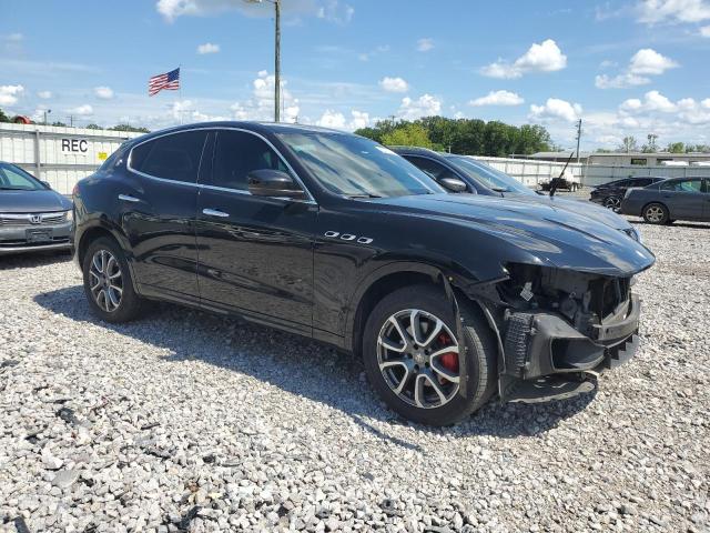 VIN ZN661XUAXHX233064 2017 Maserati Levante no.4