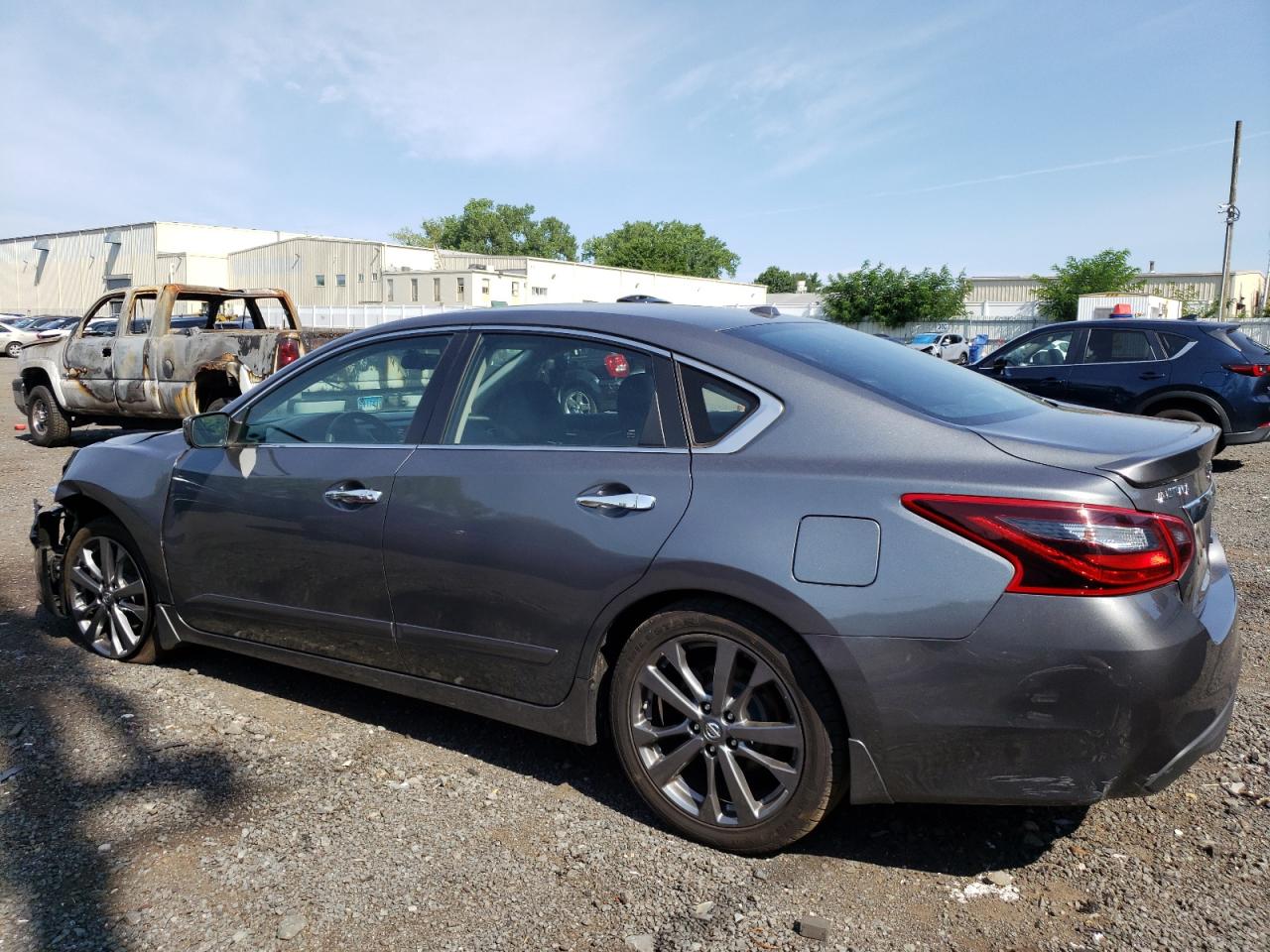 2018 Nissan Altima 2.5 vin: 1N4AL3AP7JC274164