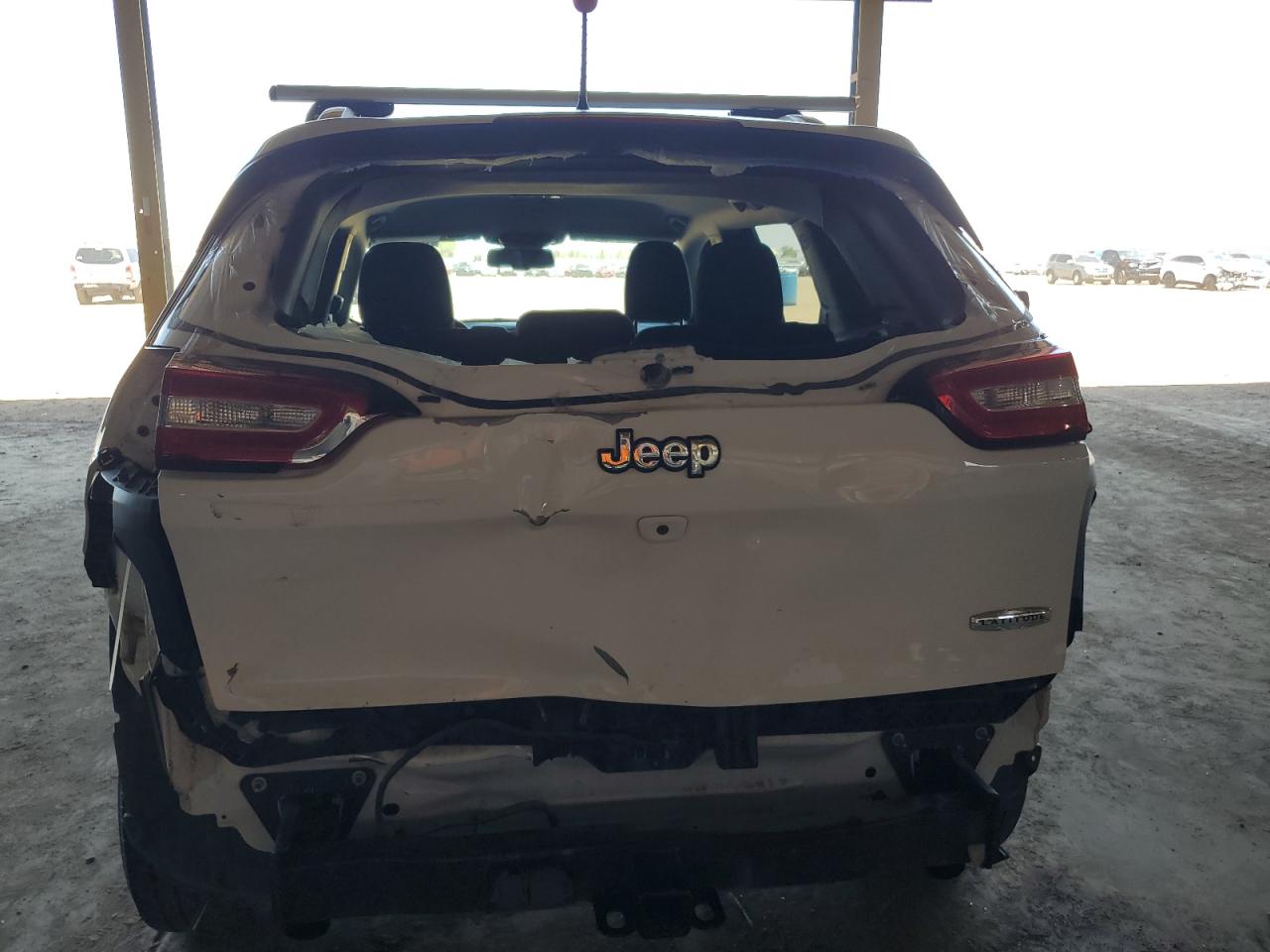 1C4PJLCS1HD222061 2017 Jeep Cherokee Latitude