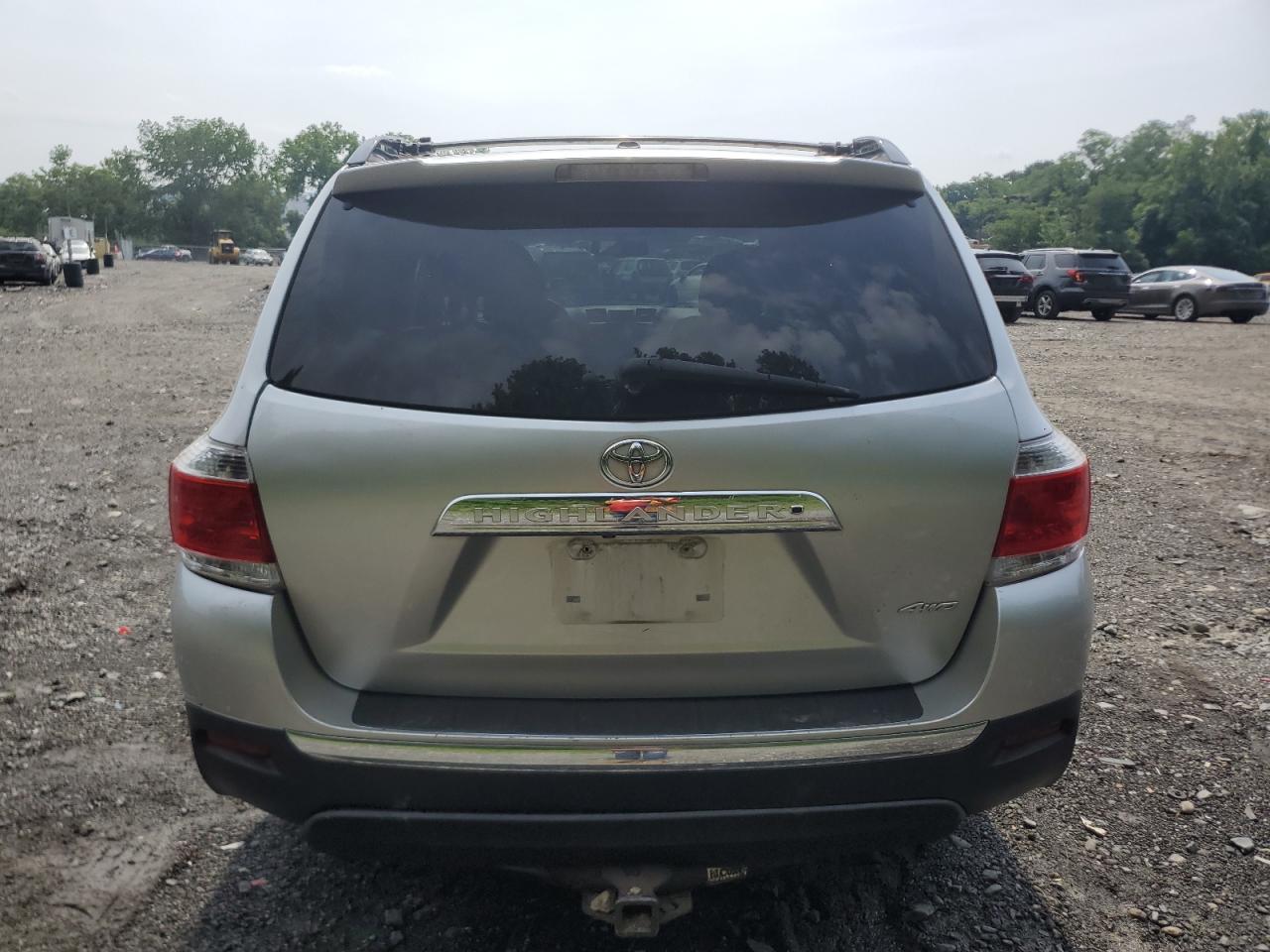 5TDBK3EH1CS123035 2012 Toyota Highlander Base