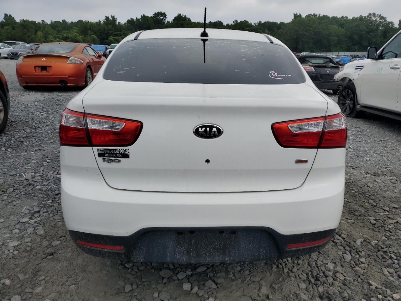 KNADM4A39F6442428 2015 Kia Rio Lx